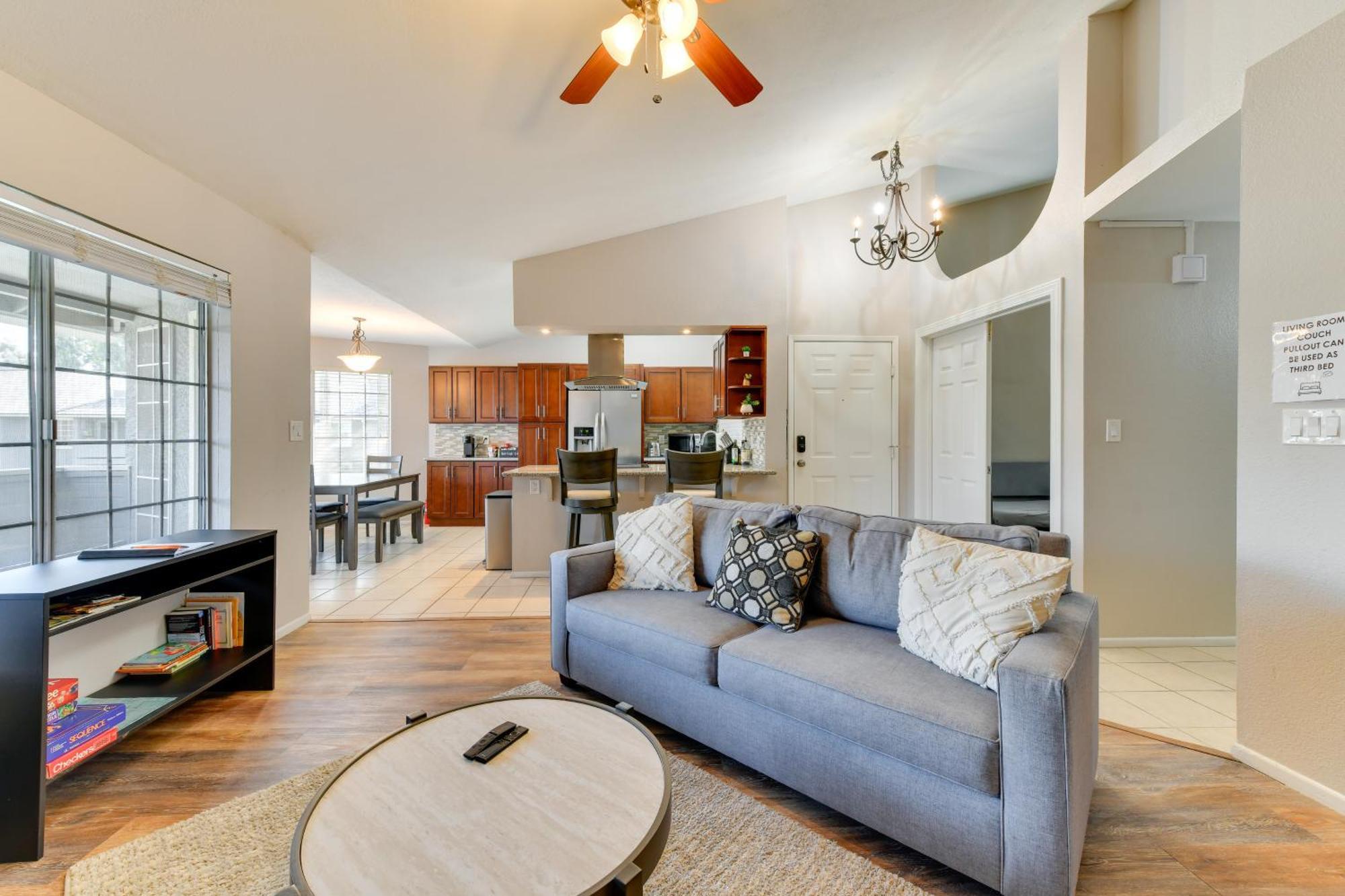 Pet-Friendly Condo With Pool About 7 Mi To Dtwn Чандлър Екстериор снимка